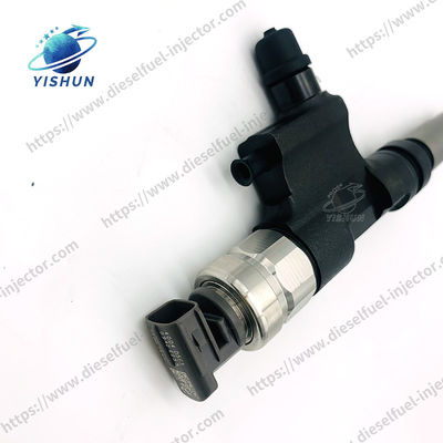 0950005302 23670E0131 Diesel Fuel Injector Nozzle 095000-5302 23670-E0131 For H-INO N04C Diesel Engine Part