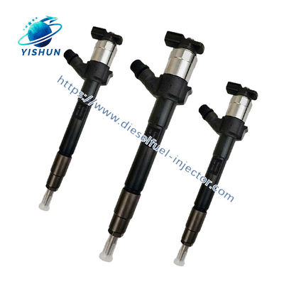 Diesel Fuel Injector Assembly 295050-1760 1465A439 295050-1761 For L200 4N15