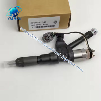 Diesel Engine Common Rail Fuel Injector 295050-7040 Fuel Injector